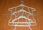 Hanger 06