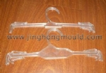 Hanger 08